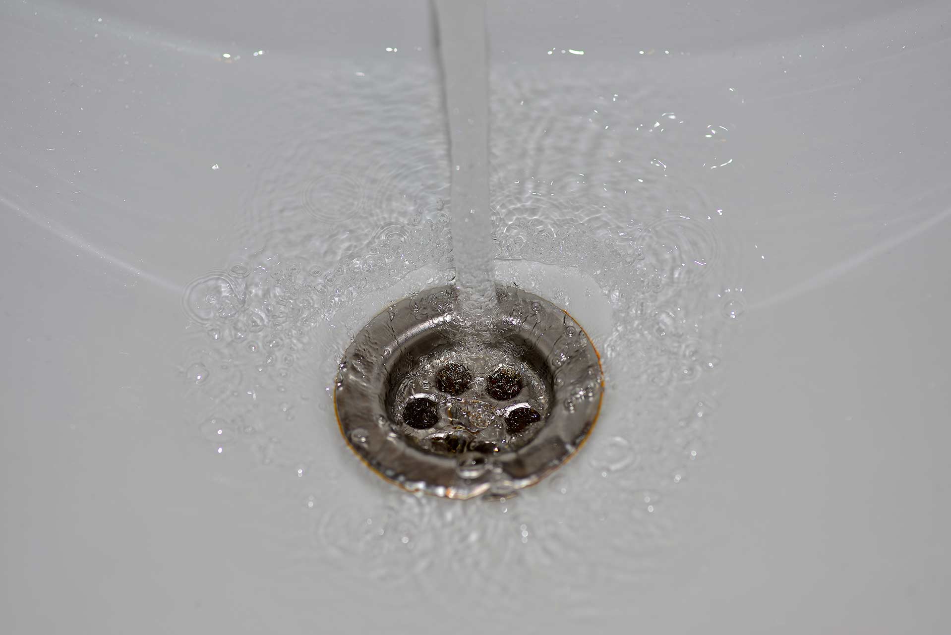 A2B Drains provides services to unblock blocked sinks and drains for properties in Blackpool.